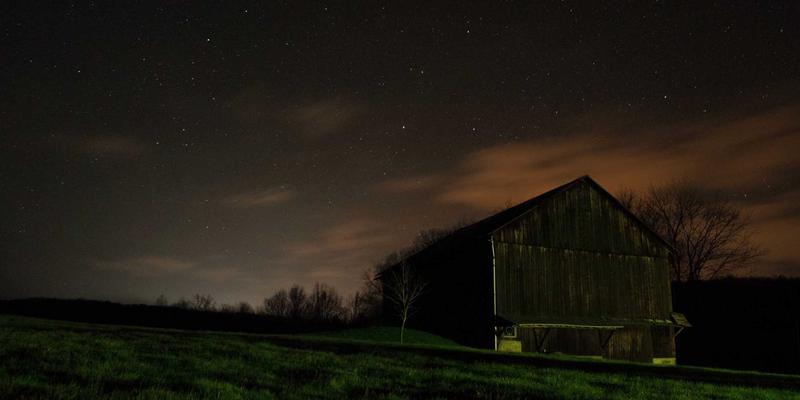 未来汽车科技与经典传承：在横滨尼奥古董车工作坊，从刹车片开始掌握翻新技艺