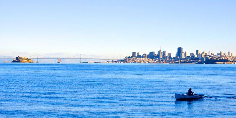 横滨尼奥二手车市淘车指南：用未来汽车科技眼光鉴别改装车况，避开泡水事故陷阱