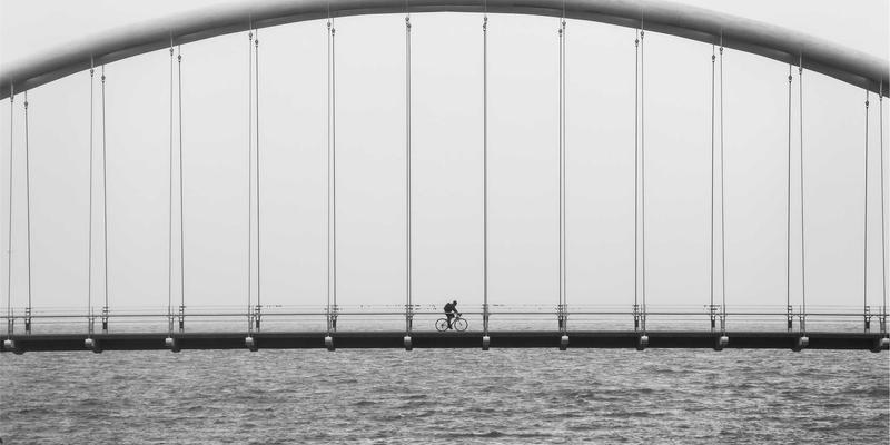 横滨尼奥周边住宿全攻略：汽车主题酒店与便捷民宿，满足汽车改装爱好者的完美之旅